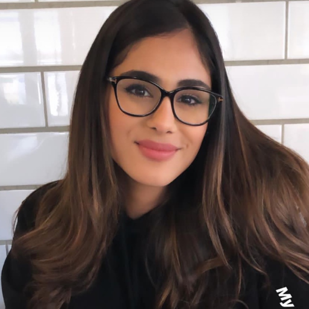 Meet your Posher, Sophia